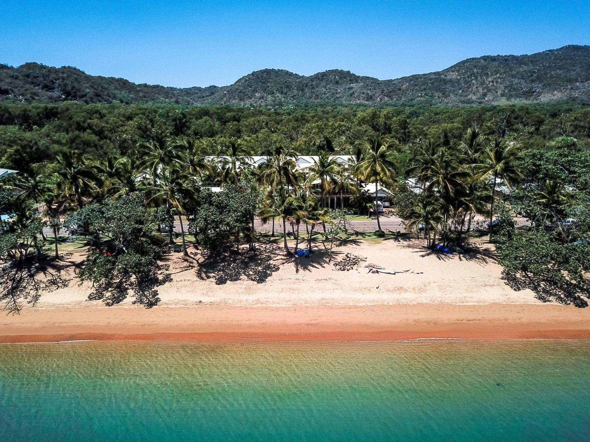 马蹄远航酒店 Horseshoe Bay 外观 照片