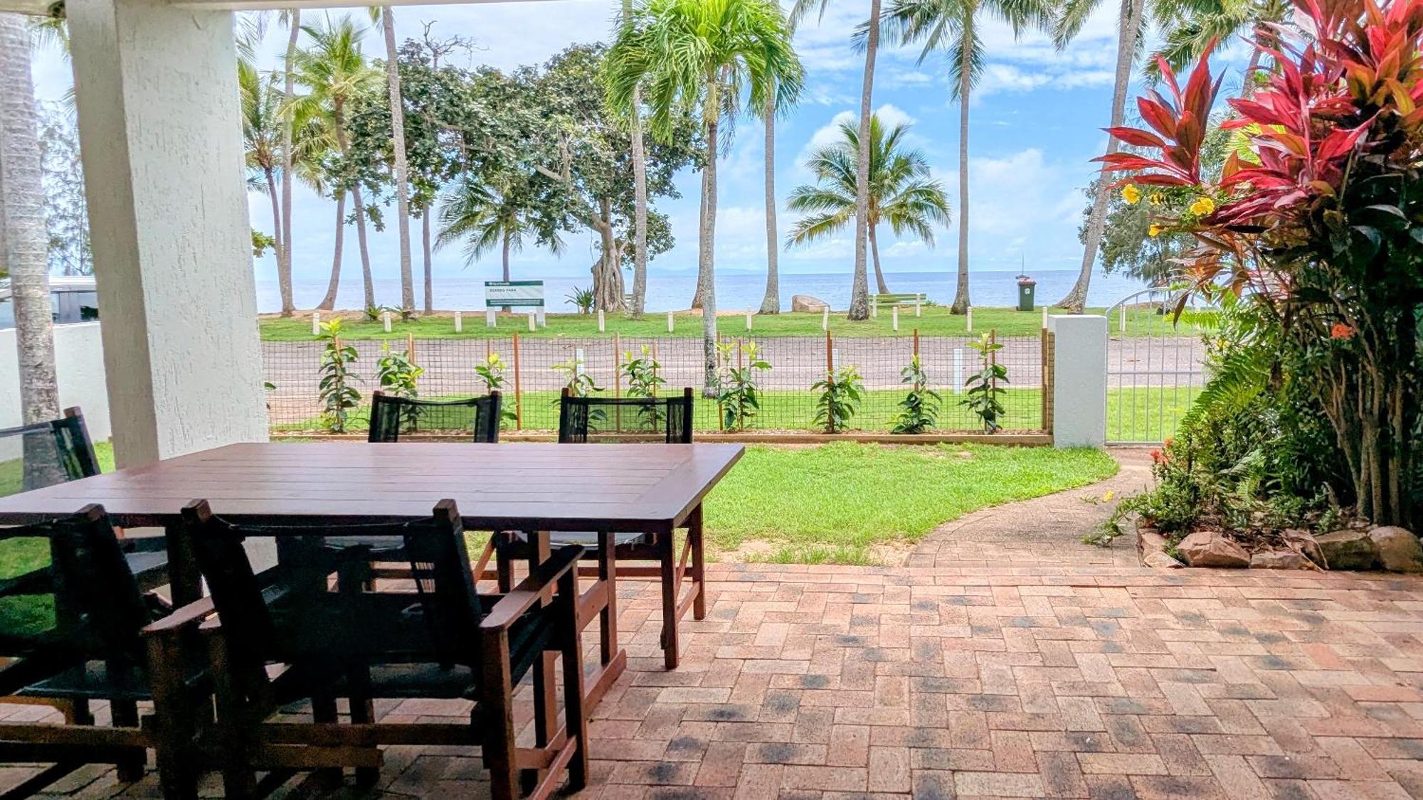 马蹄远航酒店 Horseshoe Bay 外观 照片